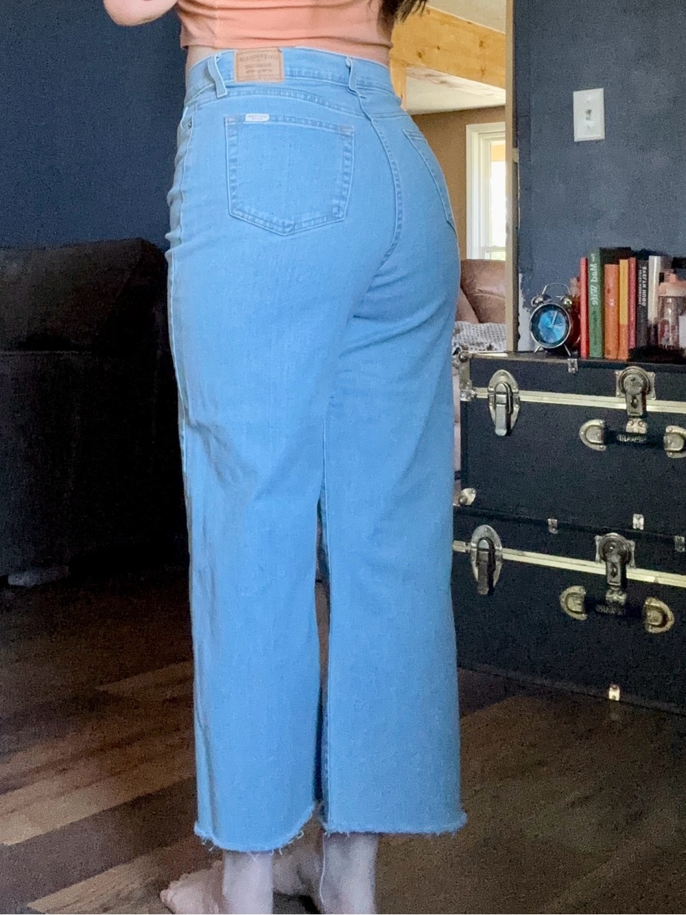 Signature by Levi Strauss High-Rise Light Blue Denim Jeans - Picture 3 of 3
